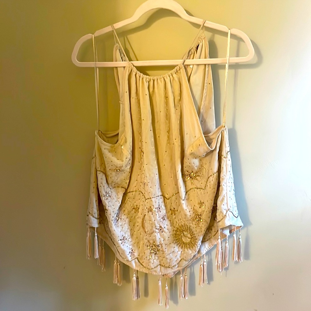 Embellished Free People top. Size S.